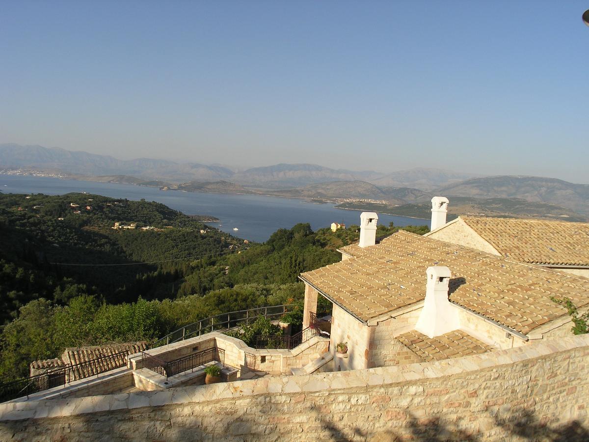 Traditional Stone Villa Olympia Viggla Екстериор снимка