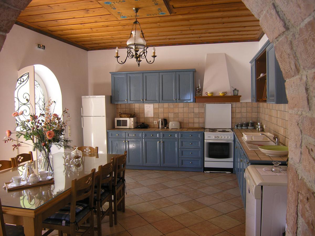 Traditional Stone Villa Olympia Viggla Екстериор снимка