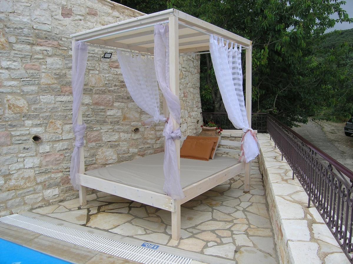 Traditional Stone Villa Olympia Viggla Екстериор снимка
